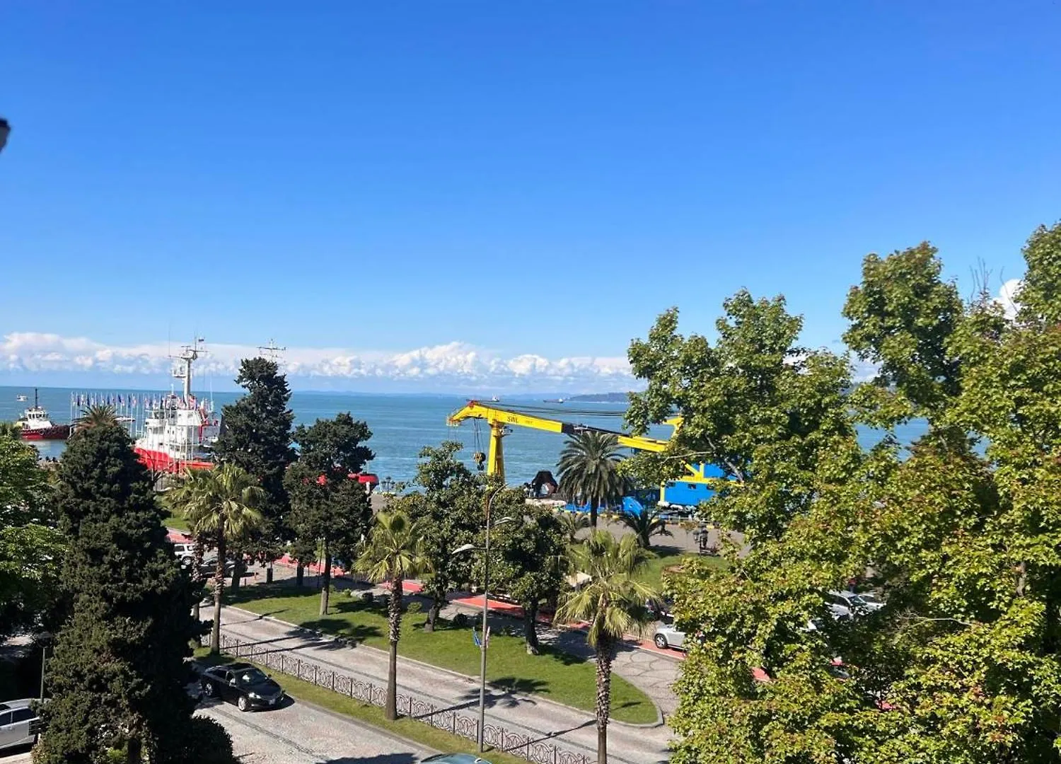Port View Residence Batumi Aparthotel